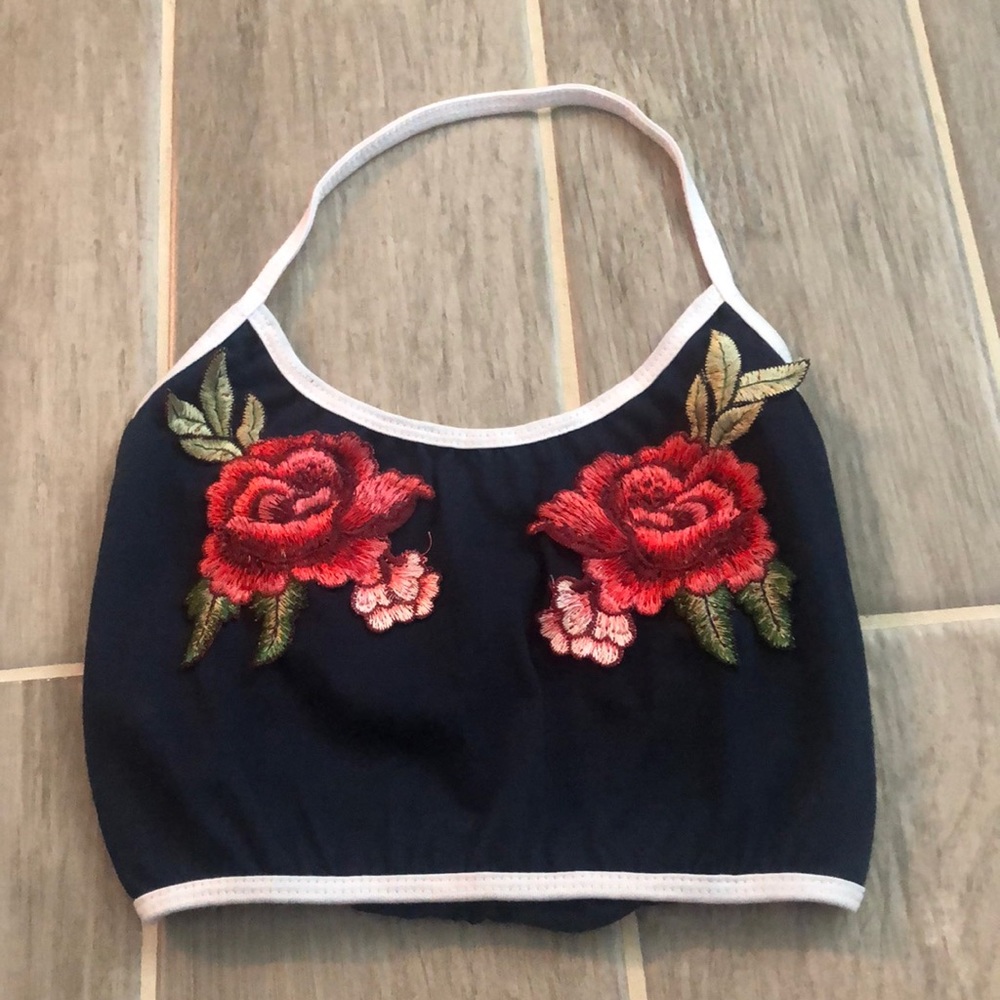 Crop top